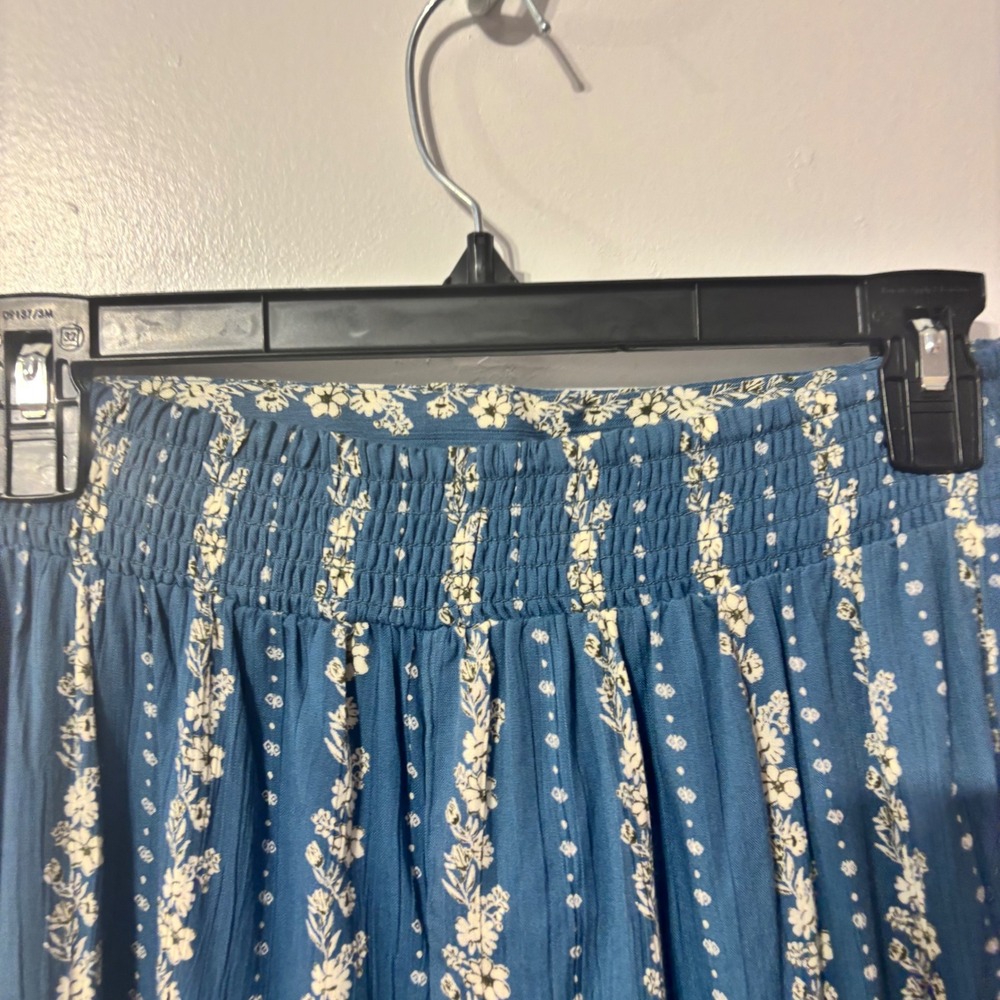 Angie Womens Blue Floral Stripe Wide Leg Smocked Back Tie Waist Pants Size M NEW - Picture 8 of 9